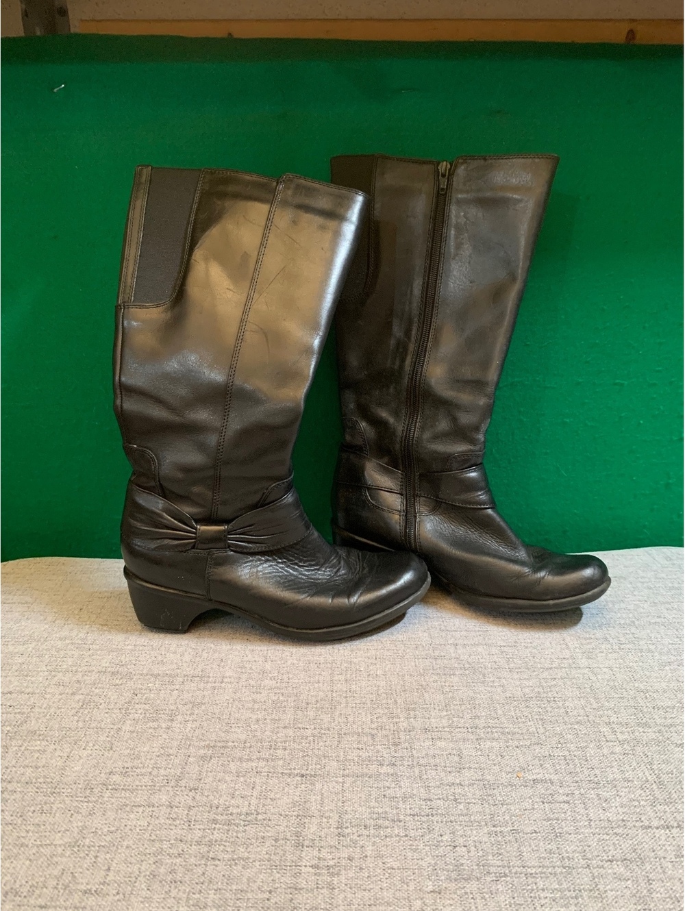 Black Leather Knee High Boots Size 8 M